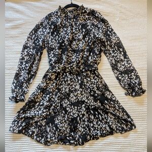 Chic Black and White Patterned Dress